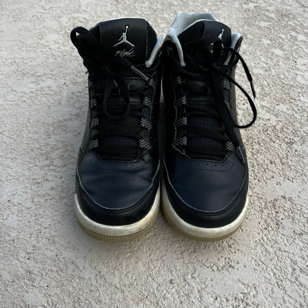 Youth 6.5 Jordan high tops